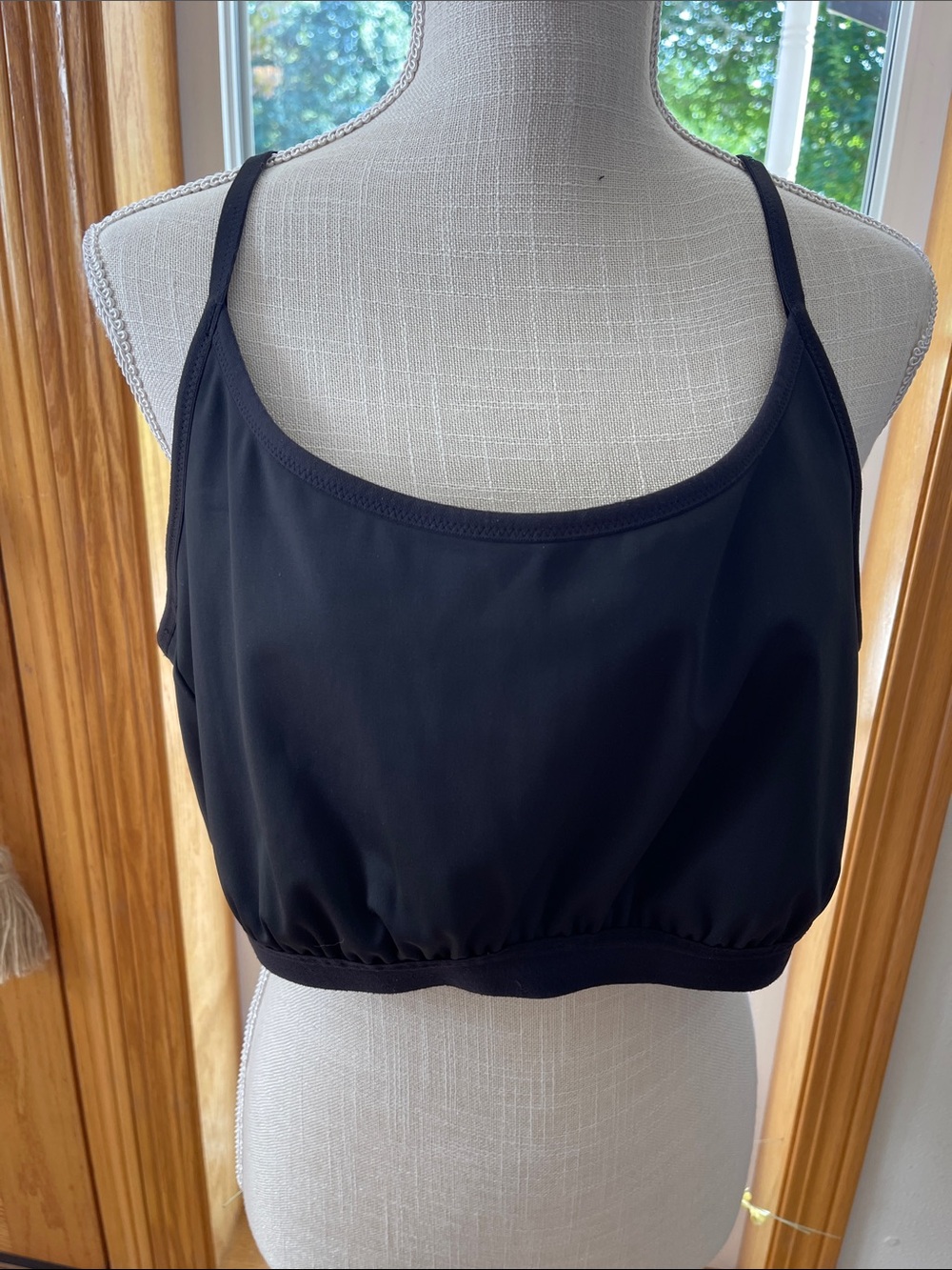 Duluth Trading Co Black Scoop-Neck Low-Impact Sports Bralette